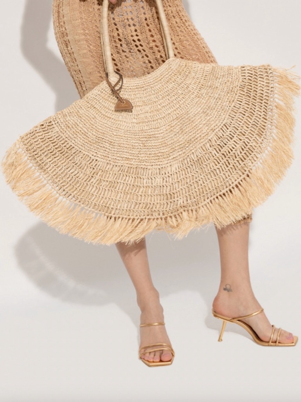 Cult Gaia Lucia Raffia Tote Bag - Picture 3 of 11
